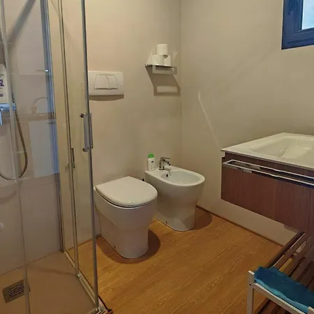 Blu Mazzini - Monolocali Con Terrazza Privata E Netflix - Centro Apartment *